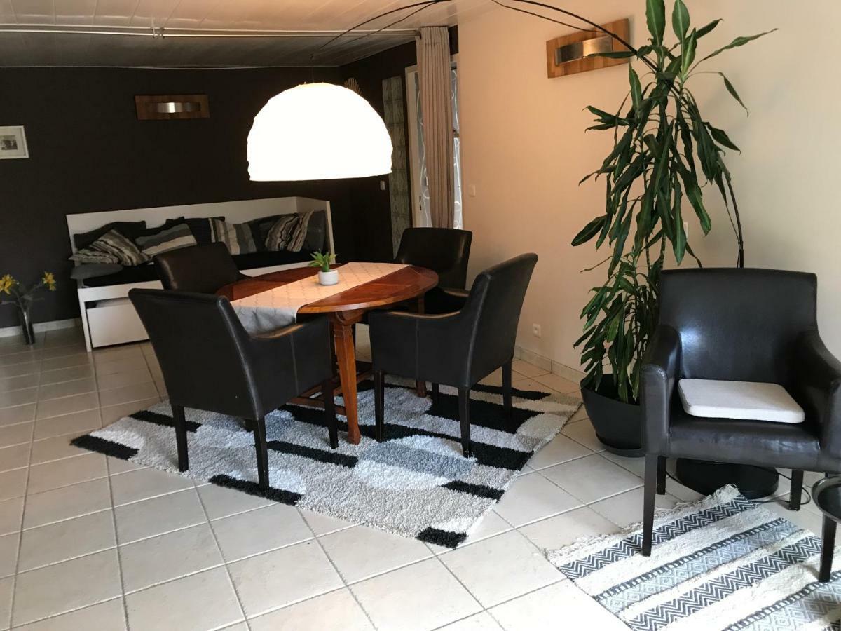 Appartement Sevrier Terrasse Et Jardin Buitenkant foto